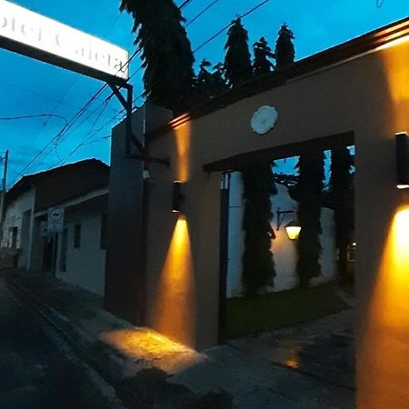 Hotel Caleta Сан Мигел Екстериор снимка